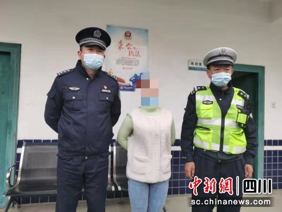 駕駛員在微信朋友圈發(fā)布辱罵交警文字被行政拘留5日。 交警四大隊(duì)供圖
