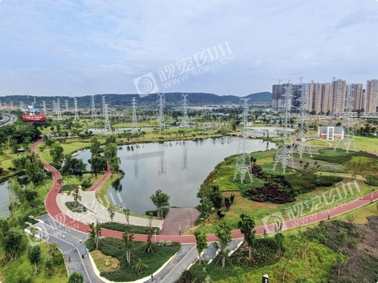 德陽新地標 城市之肺——柳梢堰濕地公園(郝飛 攝)