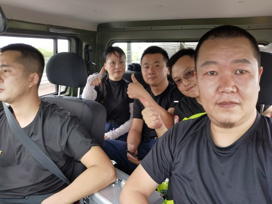 志愿者合影 郭海濤供圖