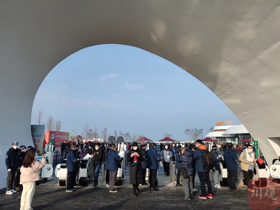 成都大熊猫繁育研究基地扩建区情况 四川在线记者 吴枫/摄