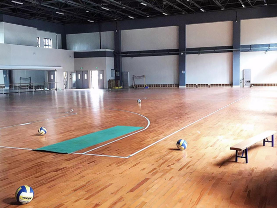 室内体育馆:开展形体第一课堂及戏剧形体教学