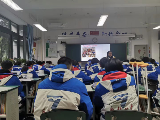 深入普高课程,参与七中英语学科教研。
