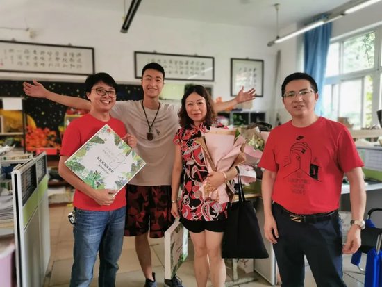 亦师亦友的三原老师们