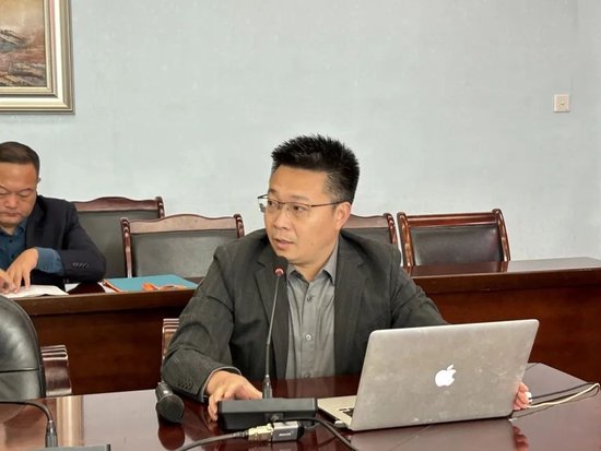 现代教育技术中心副主任 孟兵