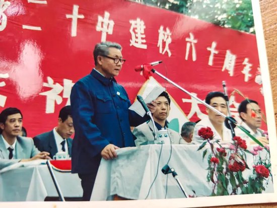 学校建校60周年朱华复书记讲话