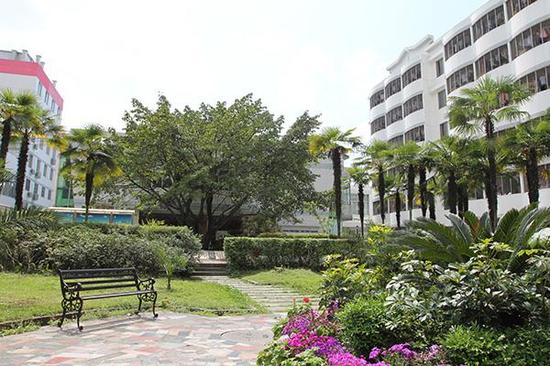 四川护理职业学院积极推进创建双一流院校