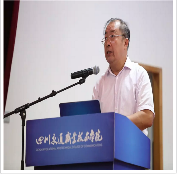 服务国家战略的教育改革探索 中兴通讯人力资源总监曾力先生作“国际化人力资源战略“报告