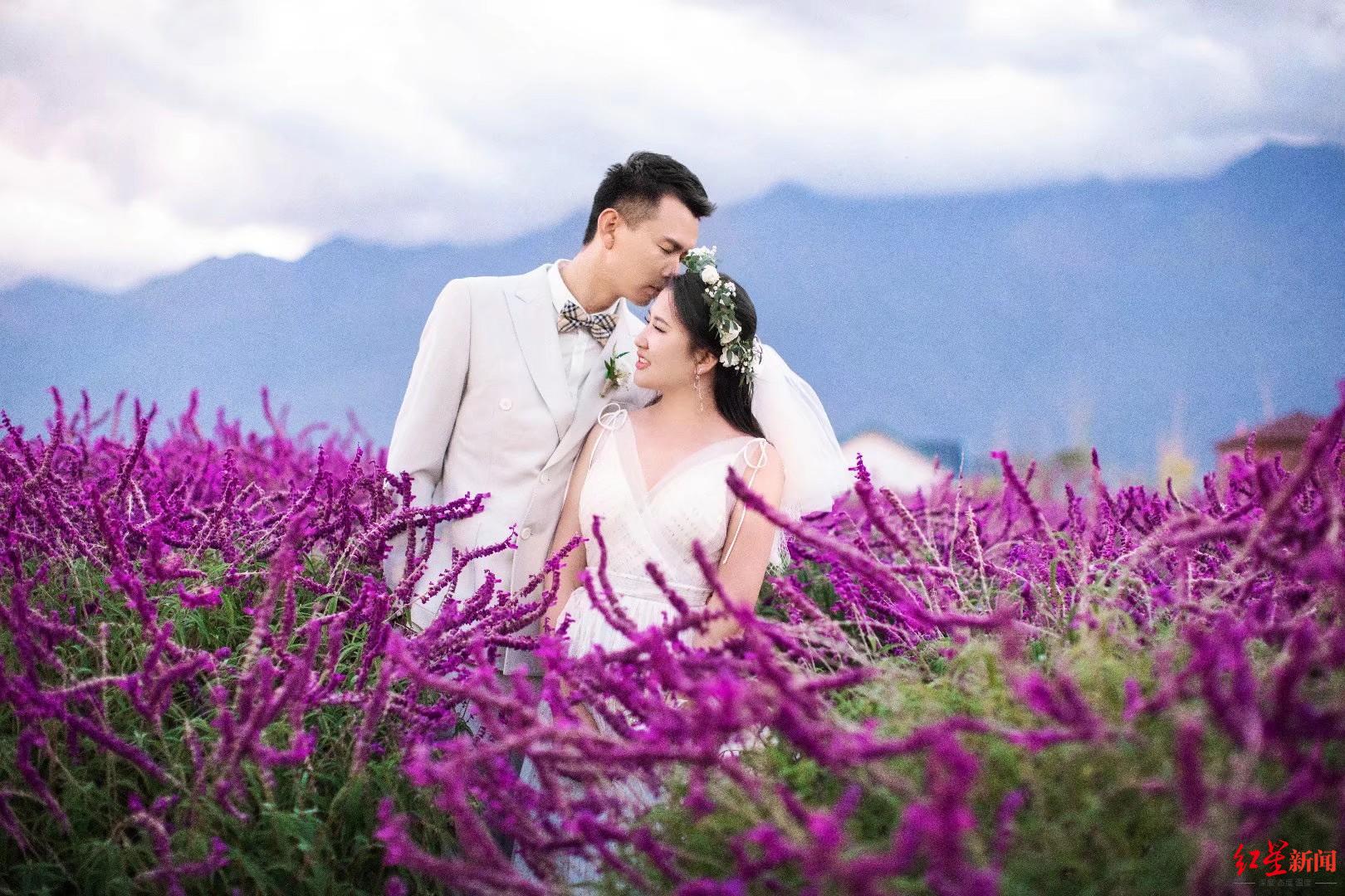黄先富与周静的婚纱照