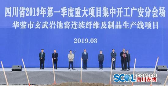 摄影:张飞 康建林