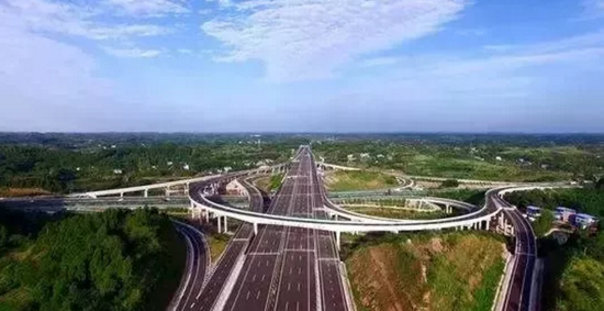 图:封面新闻