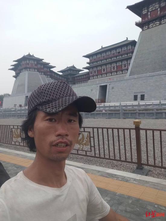 趙凡超在四川