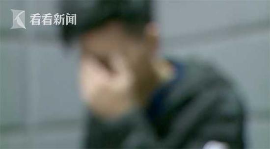 外卖小哥撞人停留5分钟后逃逸:想到自己有孩子