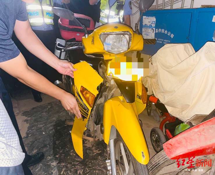 王某某的摩托車