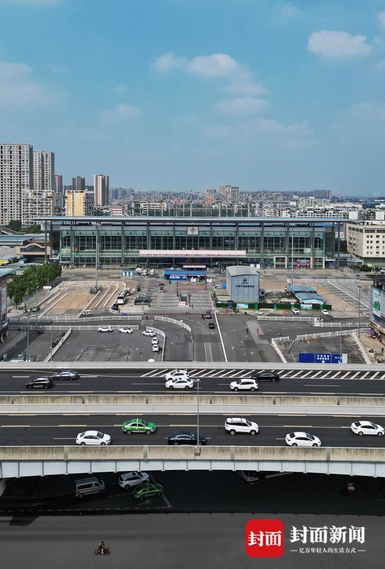 2022年 成都站。封面新闻记者 刘陈平摄