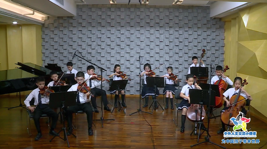 广州市海珠区怡乐路小学《Viva la vida》《保卫黄河》