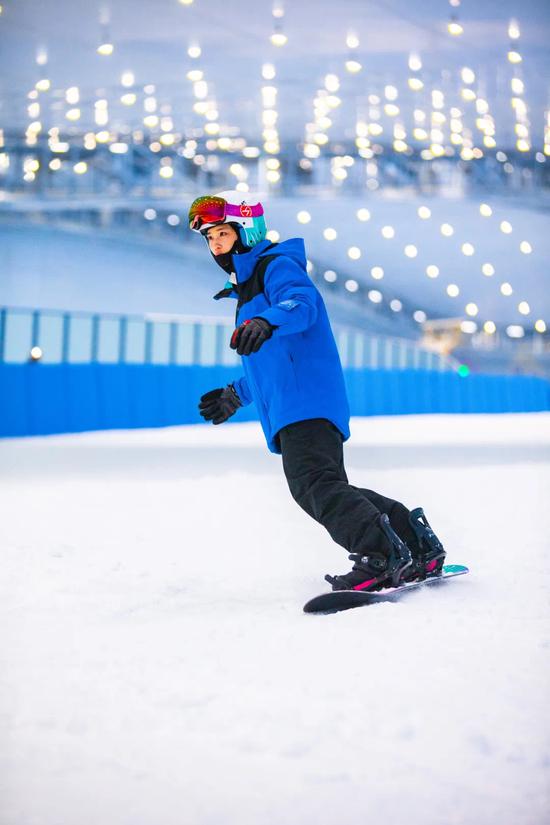 滑雪运动者 图源成都融创文旅城雪世界