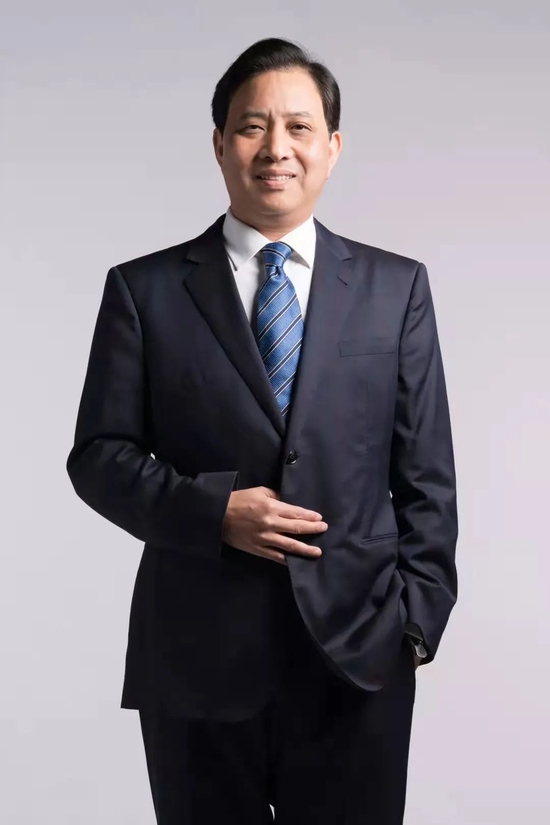 段必聪校长