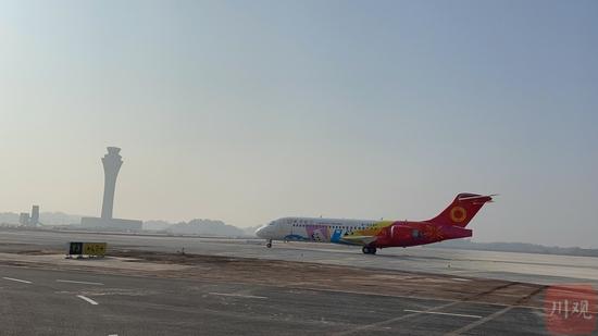 成都航國產民機“阿嬌”