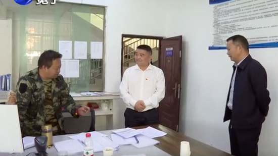 中為冕寧縣委書記馬小寧