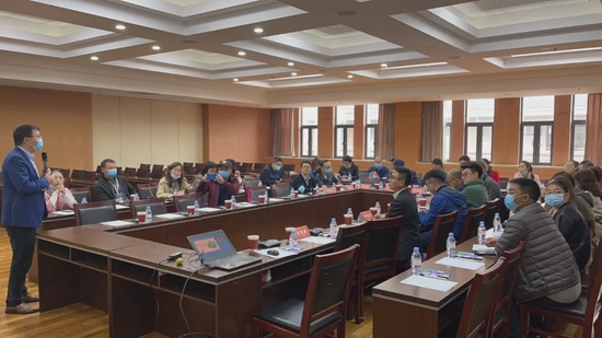 阜新市太平区教育局、泸州政府投资建设管理中心、四川师范大学附属实验学校、四川省泸州高级中学校一行到访交流