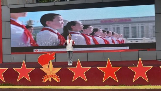 歌唱队歌