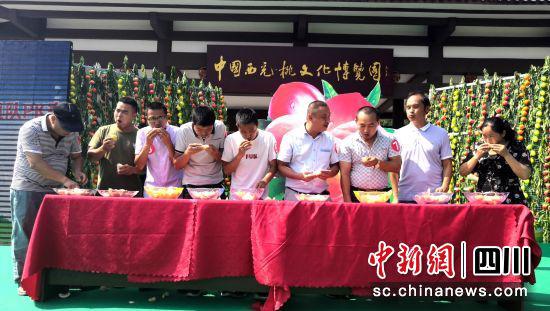 活动现场。曾明辉 摄