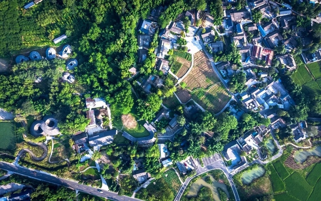 崇州道明竹艺村。