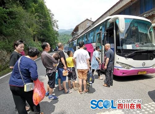 成都大邑前往西岭雪山风景区道路基本打通