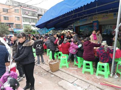 大竹石桥铺镇的坝坝席