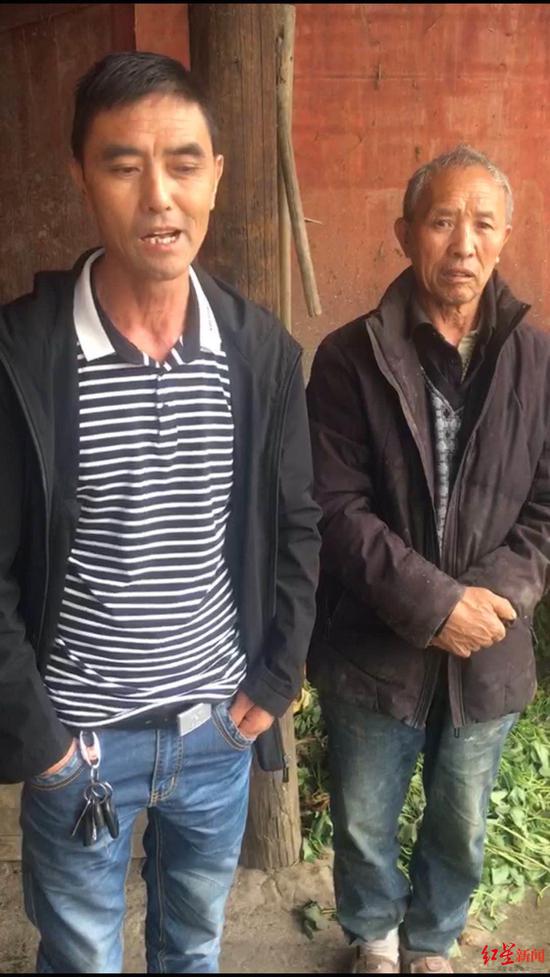 羅慶剛(右)和大兒子羅先華