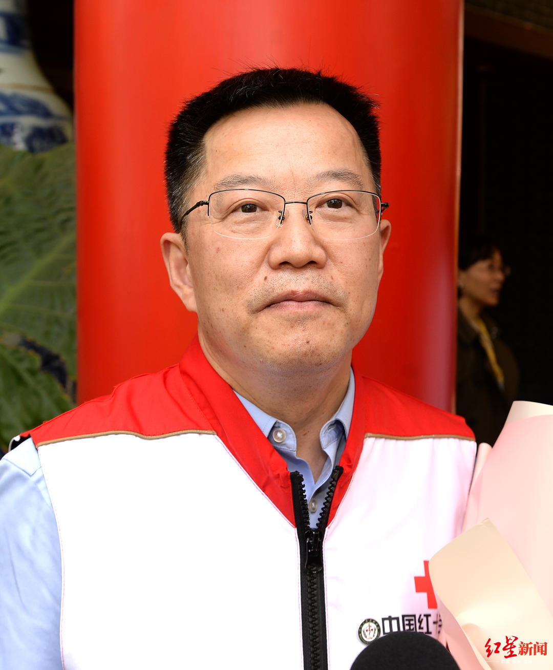 ↑华西医院呼吸与危重症医学科主任梁宗安