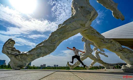 ▲成都天府艺术公园 摄影：吴晓兰