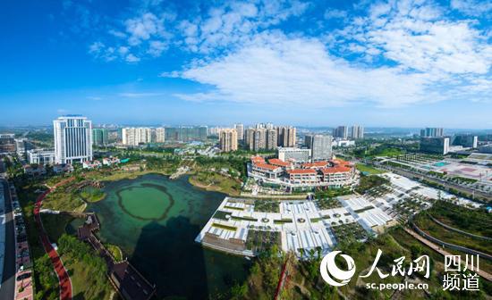 资阳城市景色。(王勇 摄)