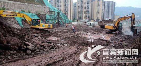 建设现场。(宜宾新闻网 曾江 摄)