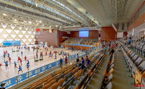 場館內正在進行運動比賽