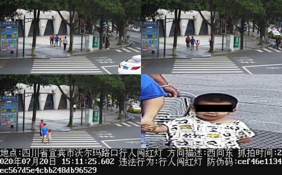 沃尔玛门口。