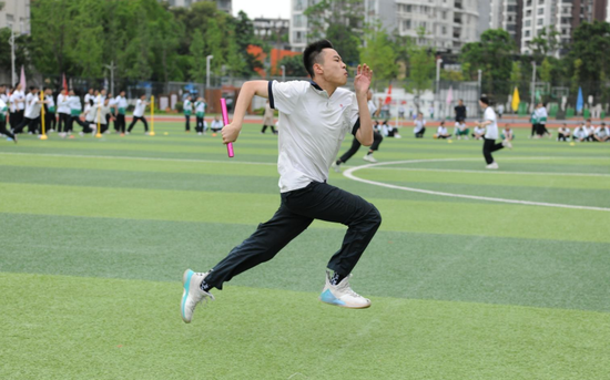 比赛瞬间