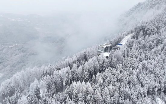 冰雪氛围感直接封神。