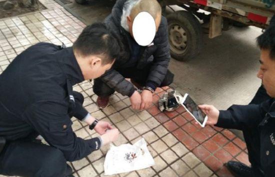 现场查获铅弹 钟欣 摄