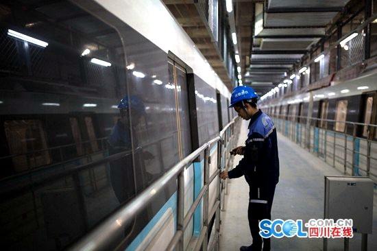 首条成都地铁环线7号线12月6日开通_成都汽车