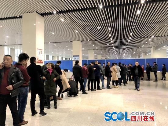 交警:市民不要误读,窗口处理仍按原流程