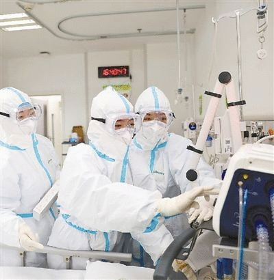 为打赢疫情防控阻击战展示了最美的