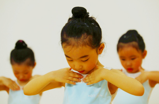 国际芭蕾考级 | Zizi琦琦芭蕾成都指定考点首次