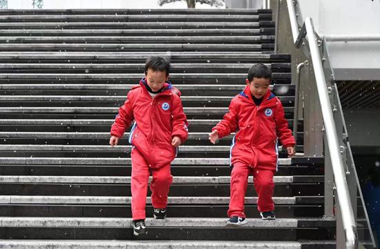 成都市温江区新世纪光华学校