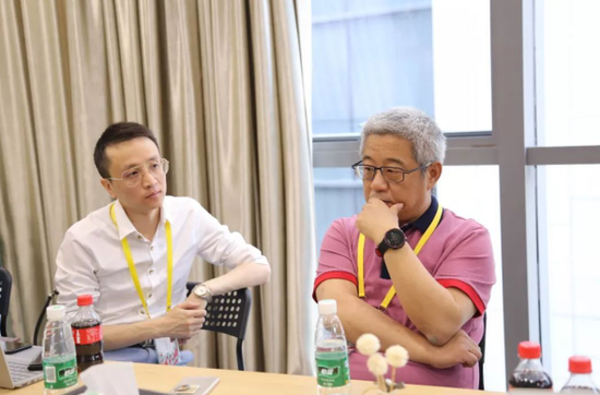 瑞思学科英语高级副总裁杨立力先生与创世纪教育集团总裁杨杰先生