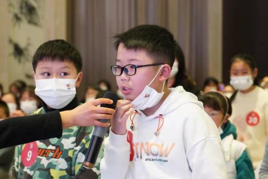 选手答题