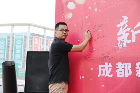 优能中学部运营总监许小东老师