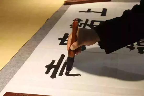 (示意图)