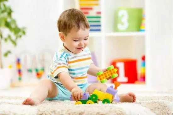 抓住0-3岁婴幼儿敏感期--让你的养育事半功倍
