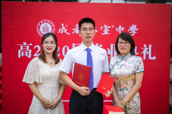 李欣坤